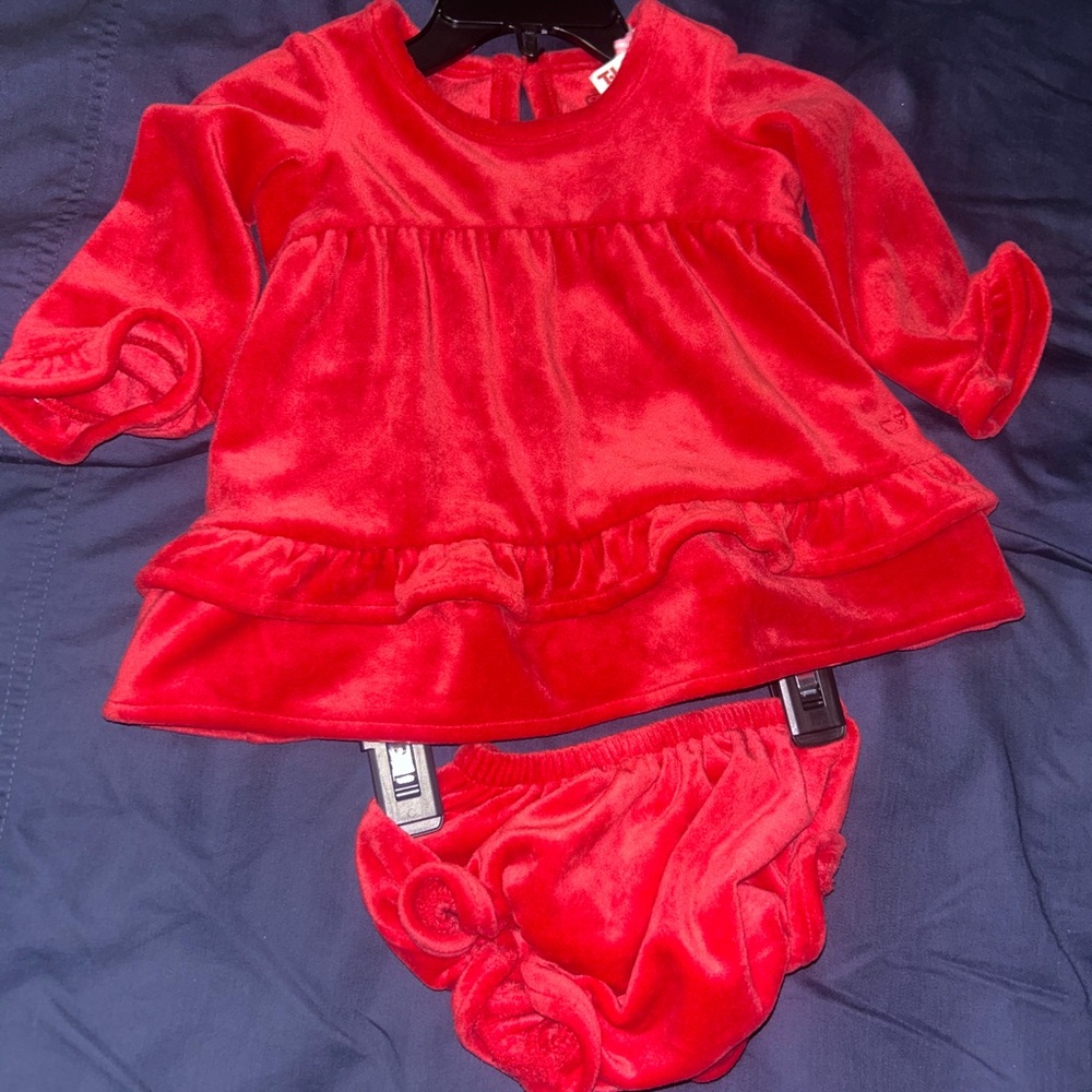 Vineyard Vines Red Velvet Baby Top & Bloomer Set